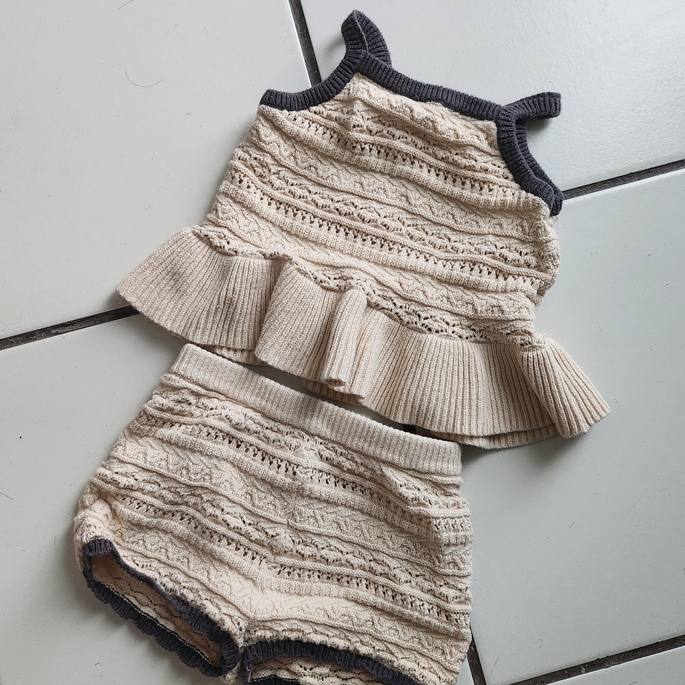 H&M Beige Knit Ruffle Tank & Shorts Set with Dark Trim - Kids